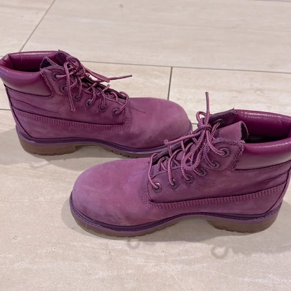 Big Girls Timberland Purple Hiking Boots Size 3